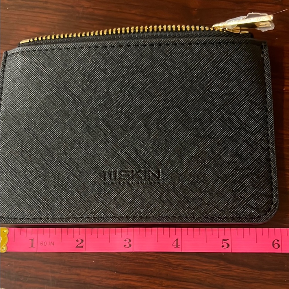MSkin Black Key Card Holder Minimalist Design NWOT